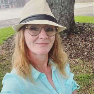 Meet your Posher, Odie